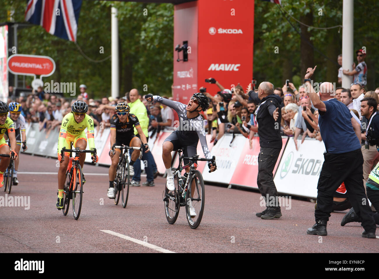 London, UK. 1st August, 2015. Barbara Guarischi (Velocio Sports) wins the Prudential RideLondon Grand Prix at The Mall, London, United Kingdom on 1 August 2015. The race, which started at Horse Guards Parade and finished on The Mall, featured many of the world's top female professional cyclists and was won by Barbara Guarischi (Velocio Sports) Credit:  Andrew Peat/Alamy Live News Stock Photo