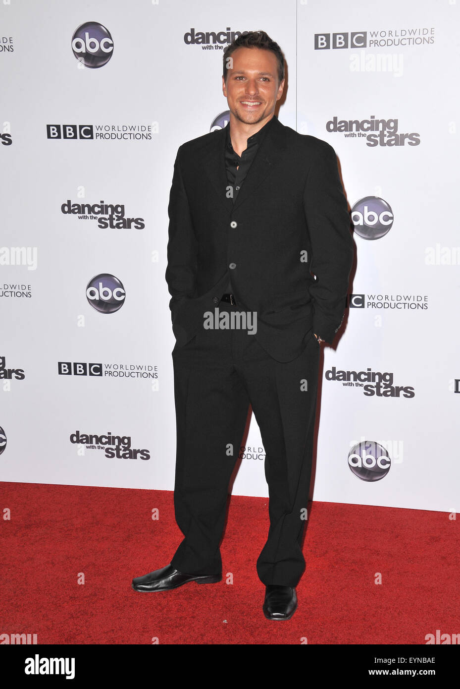 LOS ANGELES, CA NOVEMBER 1, 2010 Drew Lachey at the 200th episode