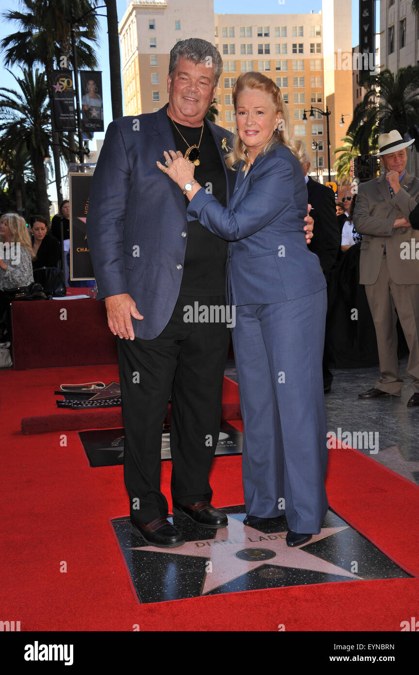 LOS ANGELES, CA - NOVEMBER 1, 2010: Diane Ladd & husband Robert Charles  Hunter on Hollywood Boulevard where, together with her ex-husband Bruce  Dern & their daughter Laura Dern, she was honored