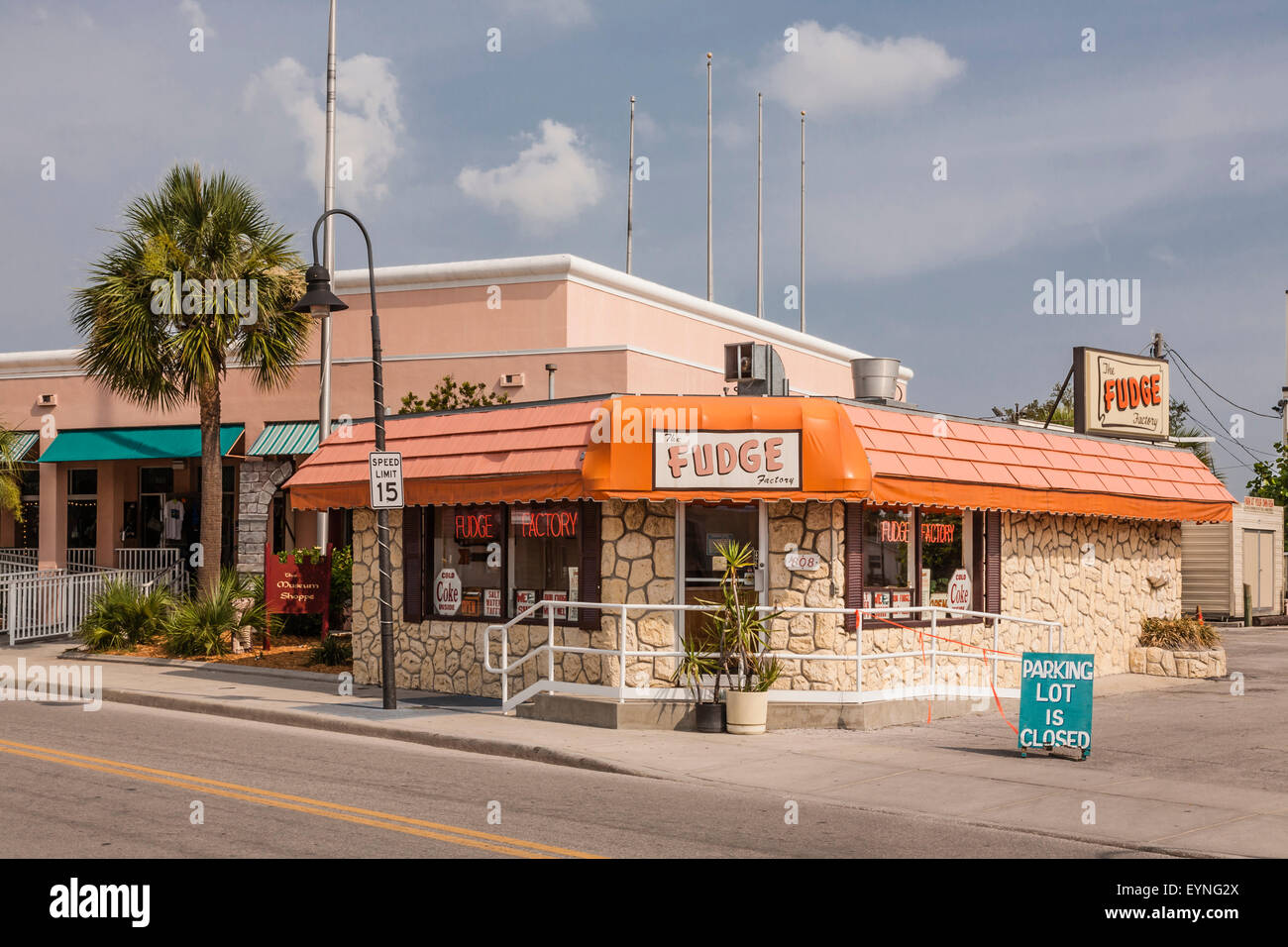 The fudge factory hires stock photography and images Alamy