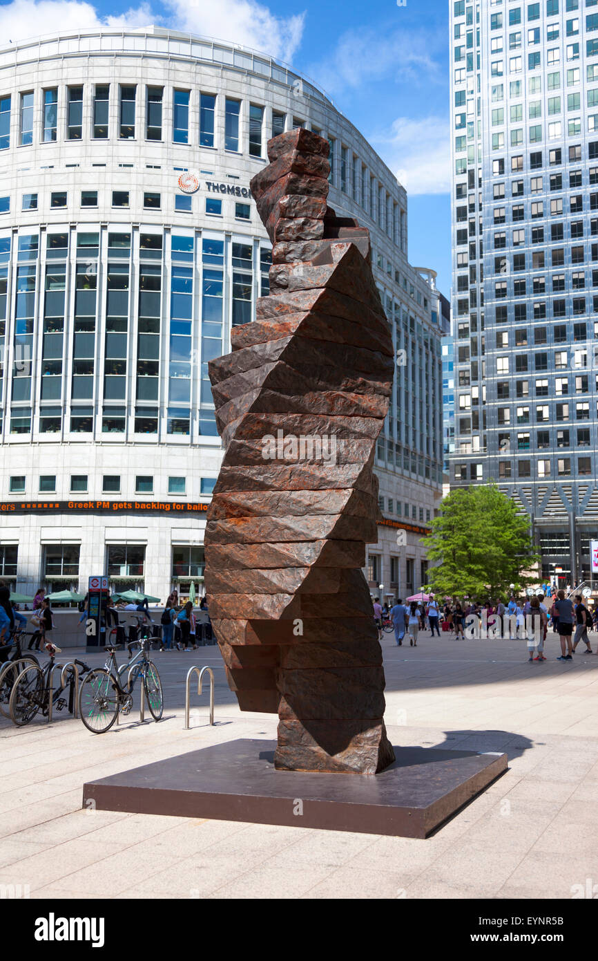Sculpture in Canary Wharf - Torsion II by Charles Hadcock, cast iron 2009-11 Stock Photo