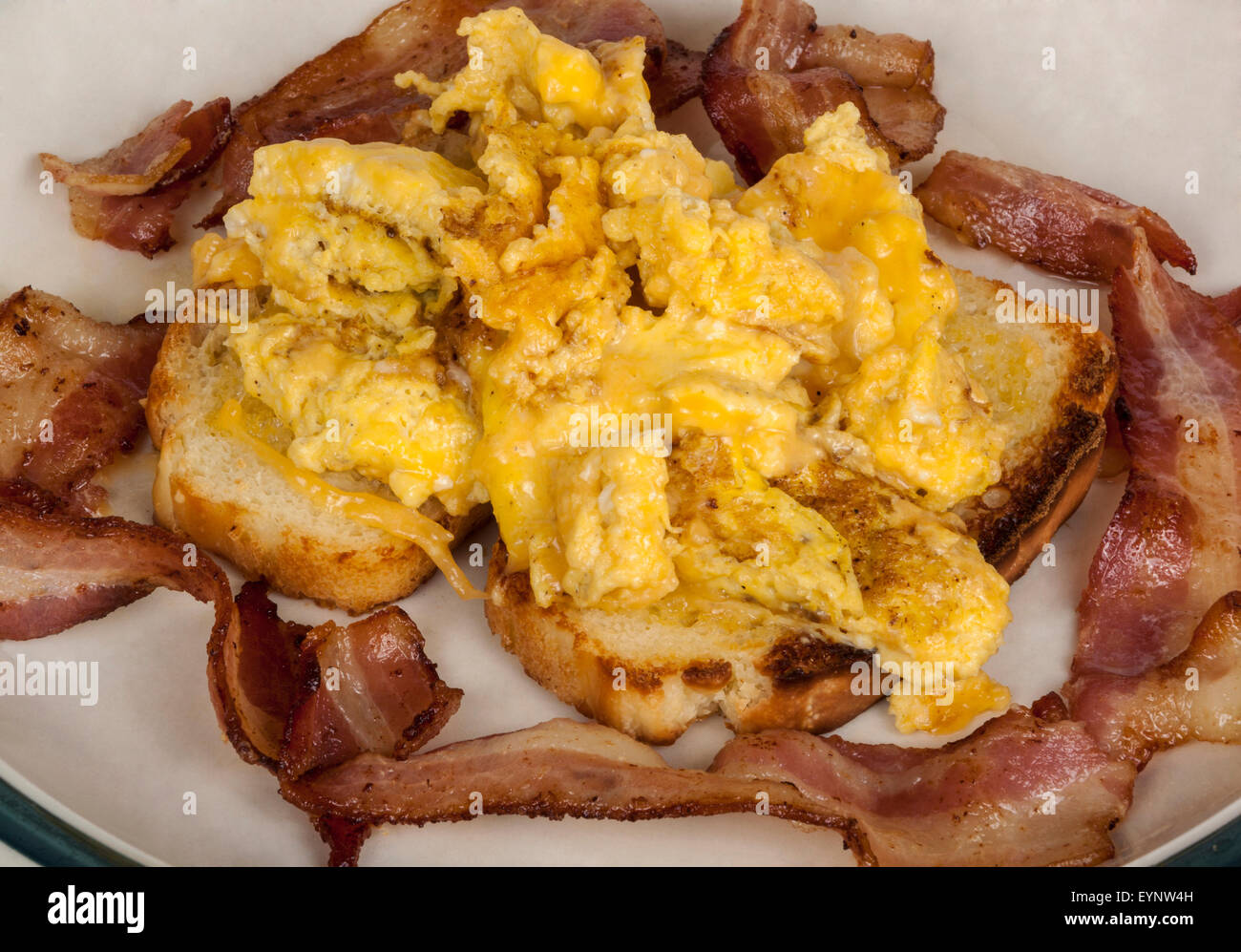 English scrambled eggs hi-res stock photography and images - Alamy