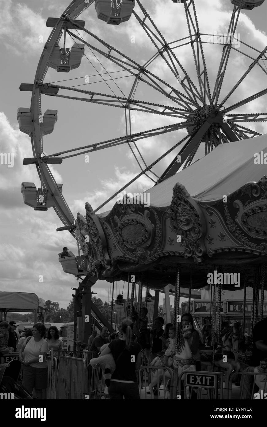 Ferris wheel rides Black and White Stock Photos & Images - Alamy