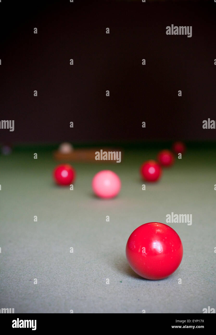 Billiard balls table hires stock photography and images Alamy