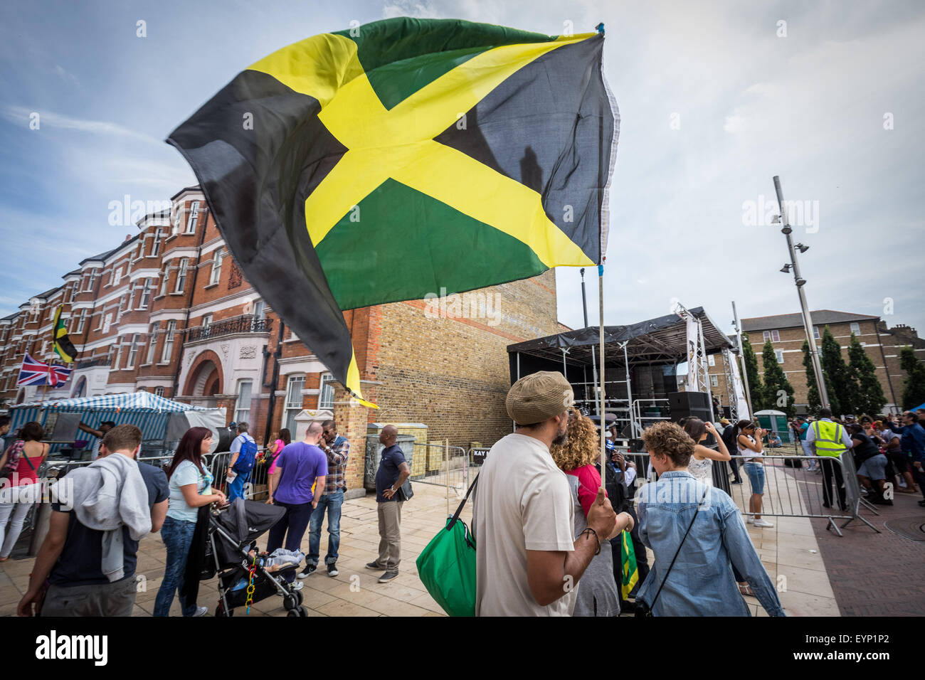 London, UK. 2nd August, 2015. 10th Brixton Splash Street Festival Credit:  Guy Corbishley/Alamy Live News Stock Photo