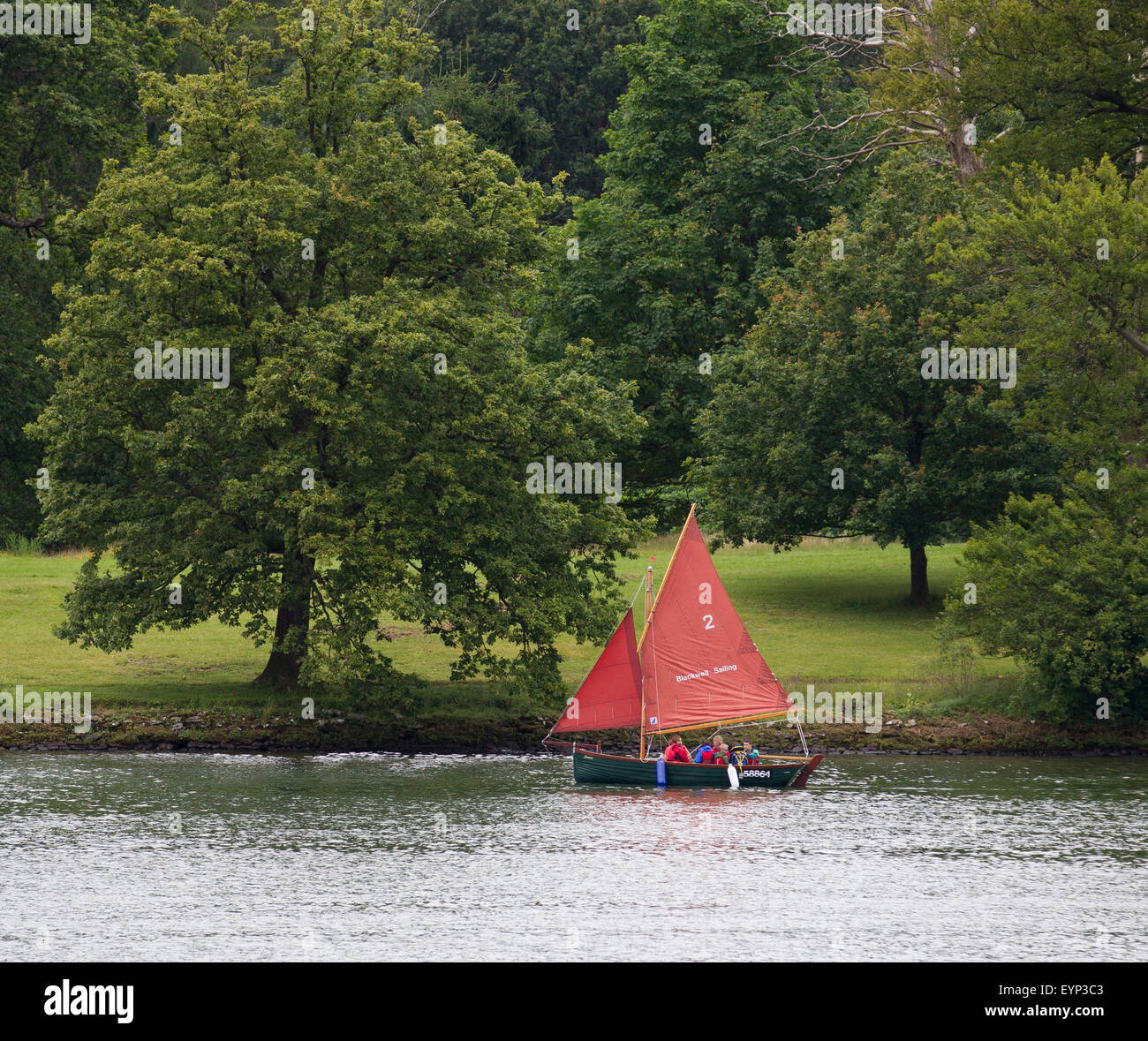 Bowness on Lake Windermere, Cumbria, UK. 2nd Aug, 2015. UK Weather