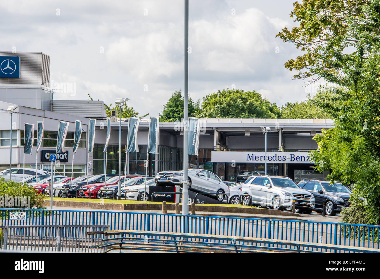 Mercedes benz garage forecourt on hires stock photography and images