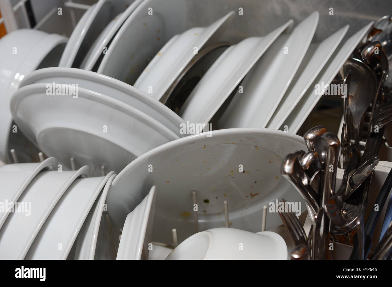 Dirty dishes dishwasher hires stock photography and images Alamy