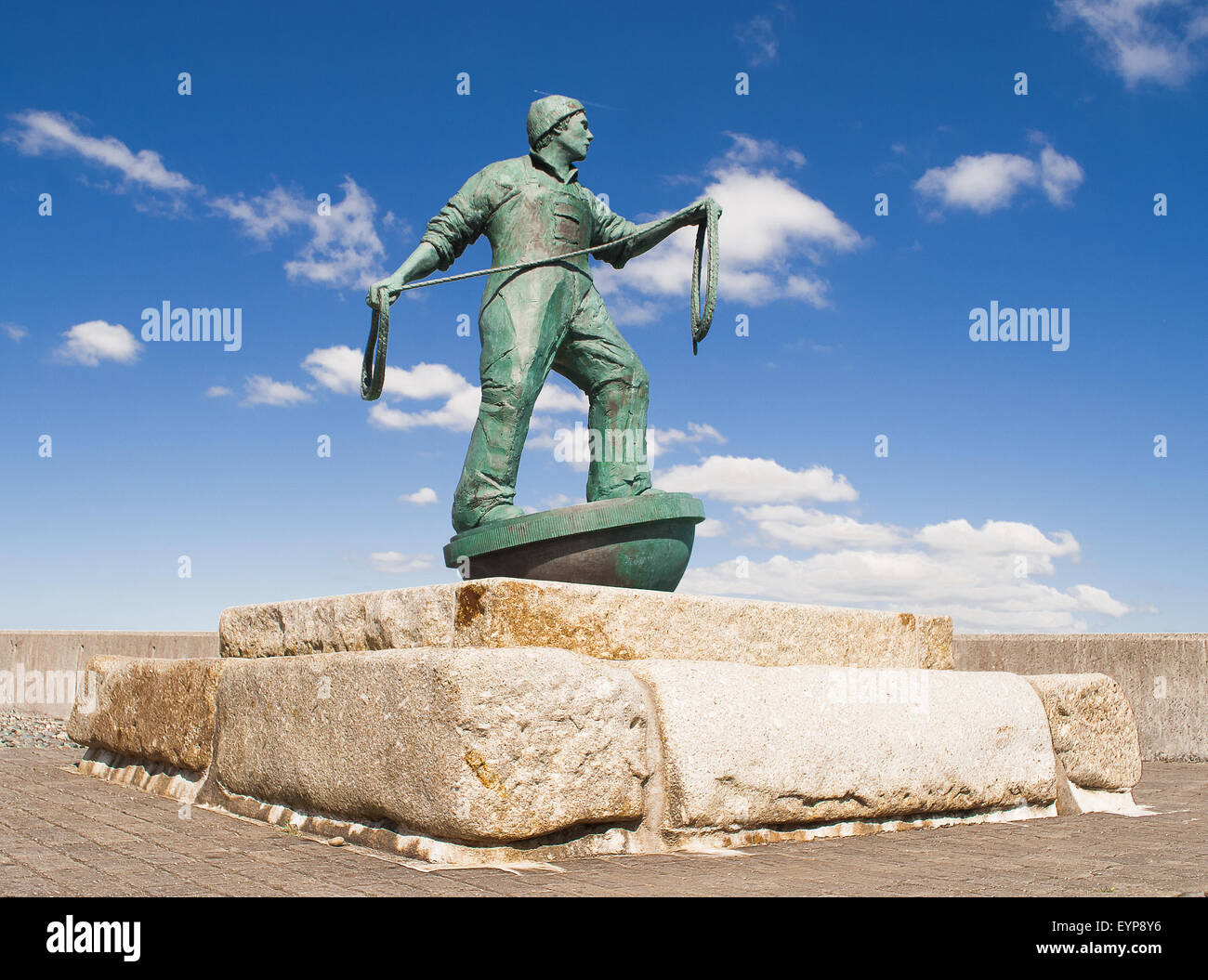 A bronze Statue in Newlyn, Cornwall honouring all the fishermen who had died since 1980 Stock Photo