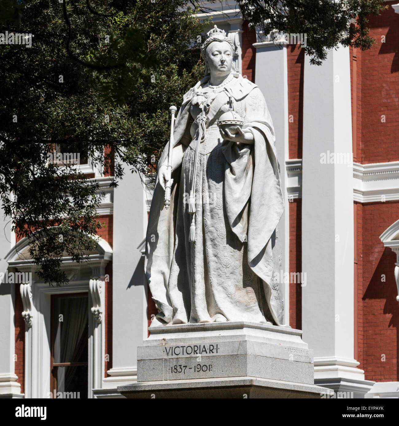 Statue of Queen Victoria in Government St in front of Parliament, Cape