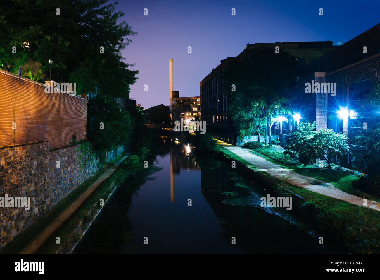 The Chesapeake & Ohio Canal at night, in Washington, DC
