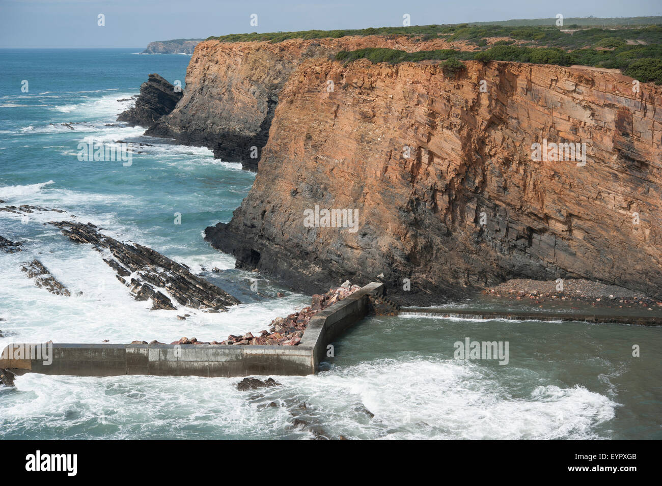 View of cliffs at Entrada da Barco, Parque Natural do Sudoeste Alentejano e Costa Vicentina, Portugal. Stock Photo