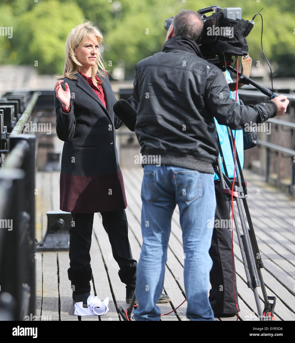 Paparazzi Tamzin Outhwaite nude photos 2019 Paparazzi Tamzin Outhwaite nude photos 2019