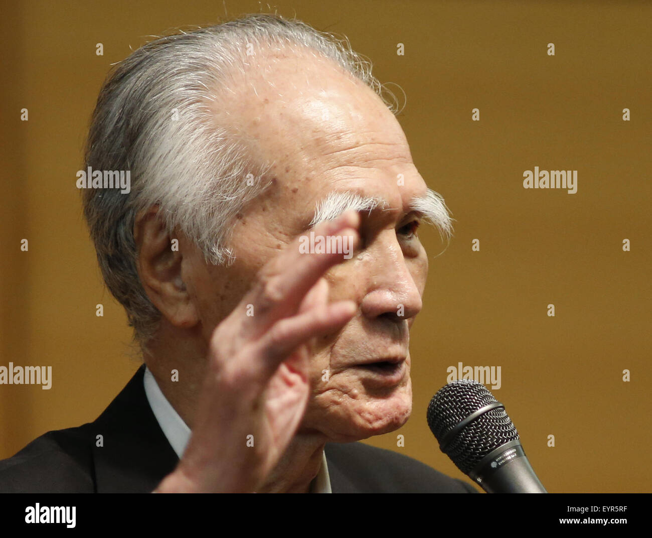 Tokyo, Japan. 3rd Aug, 2015. Tomiichi Murayama, former Japanese Prime Minister, speaks during a forum titled 'Murayama statement and 70 years after the World War II' in Tokyo, capital of Japan, on Aug. 3, 2015. Murayama is famous for his 1995 landmark statement offering an apology to victims of Japan's wartime atrocities. Credit:  Stringer/Xinhua/Alamy Live News Stock Photo