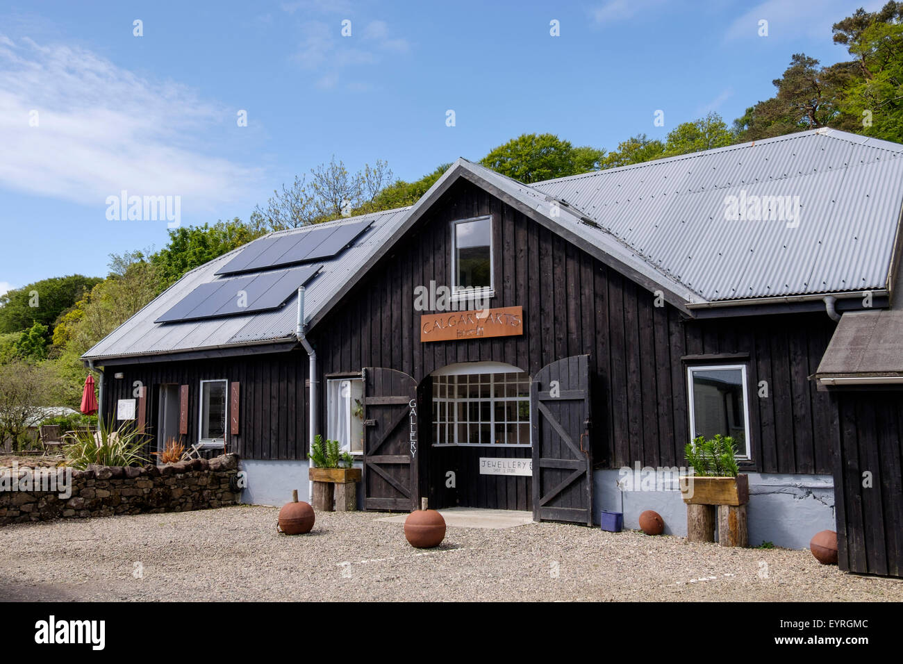 Arts and crafts shops hires stock photography and images Alamy