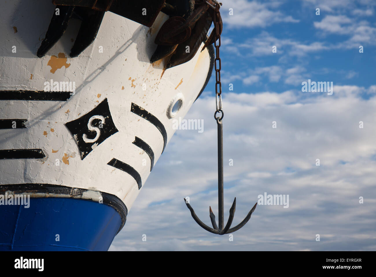 Bow of big ship with an anchor Stock Photo - Alamy