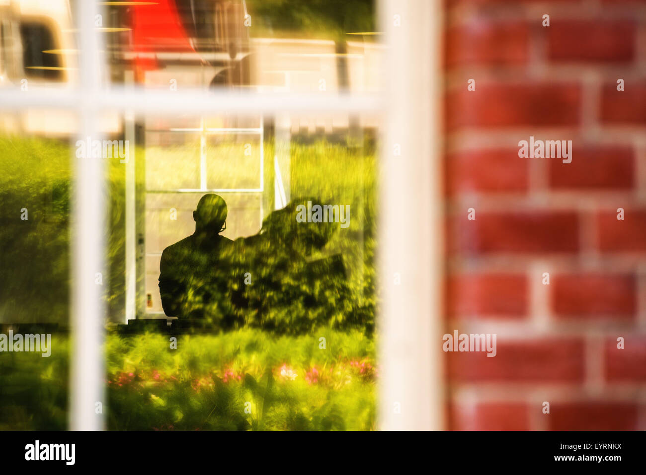 Man voyeur window hi-res stock photography and images