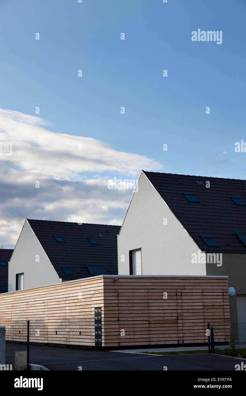 Two single-family houses with privacy shield Stock Photo