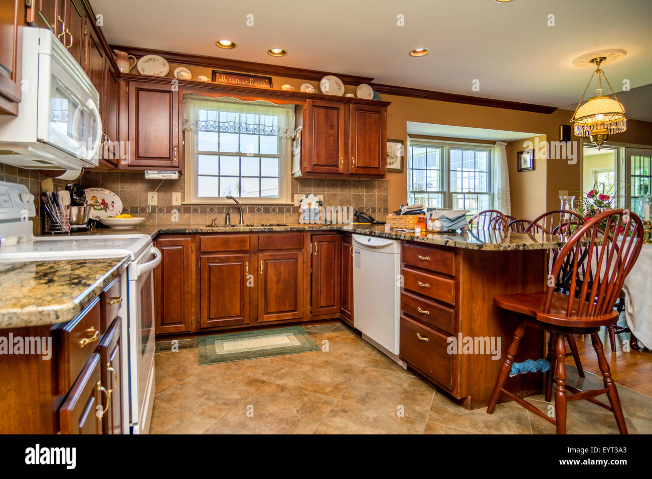 kitchen-in-an-american-middle-class-house-stock-photo-alamy