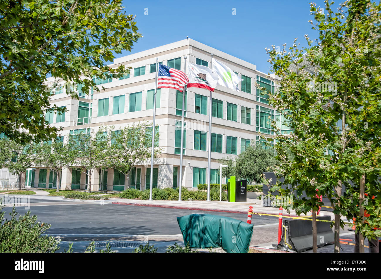 Apple headquarters cupertino hires stock photography and images Alamy