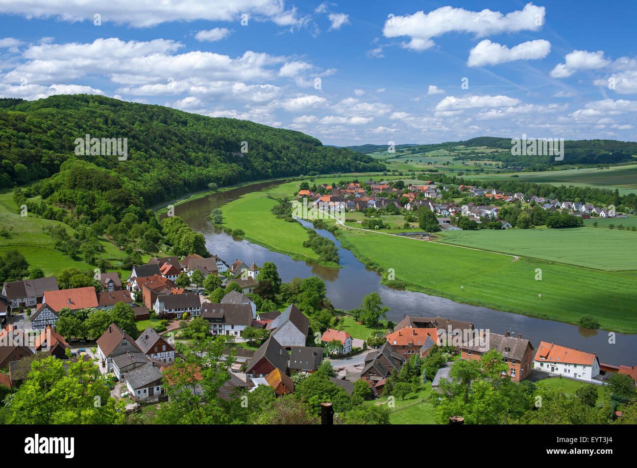 Germany, Lower Saxony, Weserbergland (Weser mountainous country), Rühle on the Weser (river 
