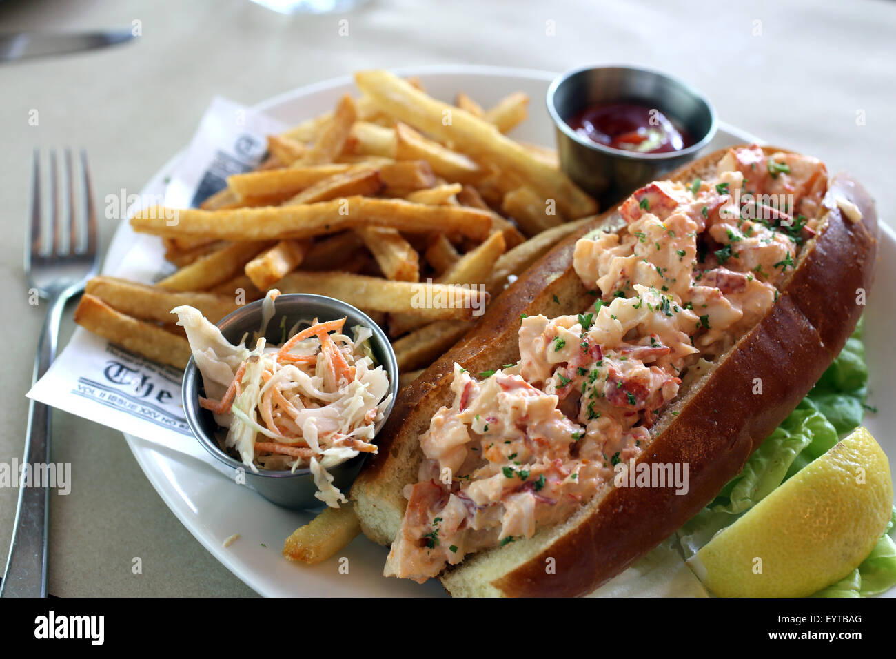 Lobster roll hires stock photography and images Alamy