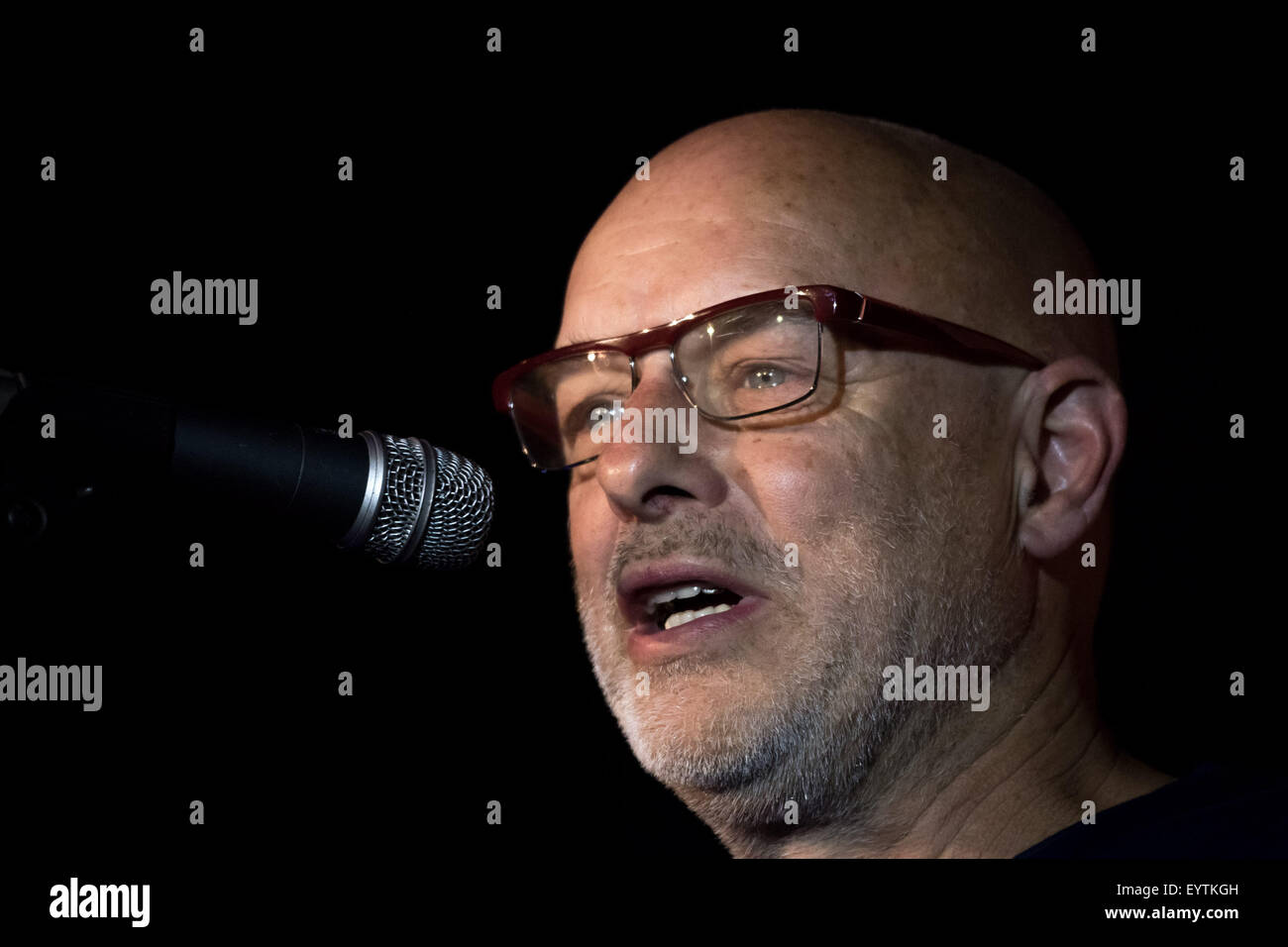 London, UK. 3rd August, 2015.  Musician and long term labour supporter, Brian Eno, speaks at the Camden Centre rally in London in support of Jeremy Corbyn Credit:  Guy Corbishley/Alamy Live News Stock Photo