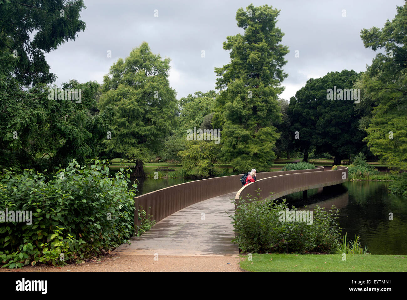 Sackler Crossing Kew Gardens Surrey, England UK Stock Photo Alamy