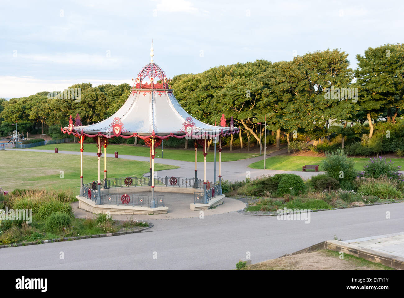 The Bandstand, located in South Marine Park, South Shelds. A replica of the original created by Macfarlane's of Glasgow, 1904 Stock Photo