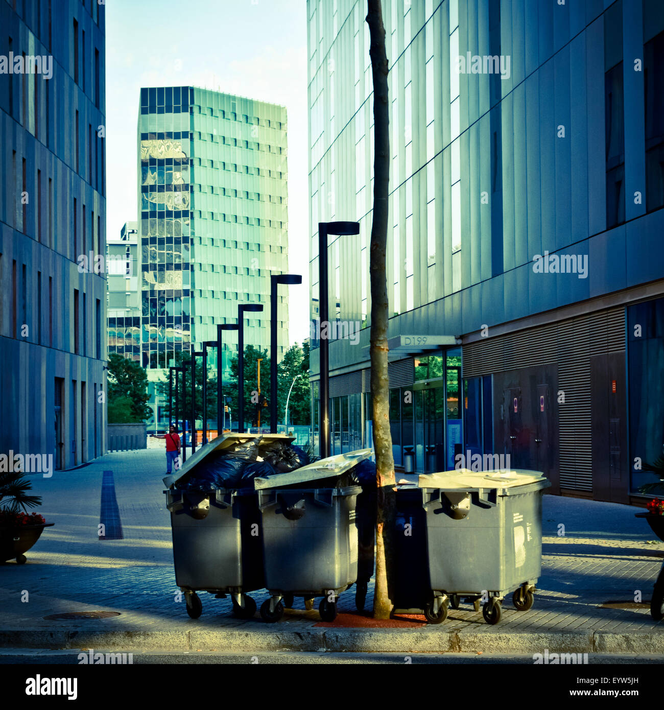 Barcelona spain recycling bin hires stock photography and images Alamy