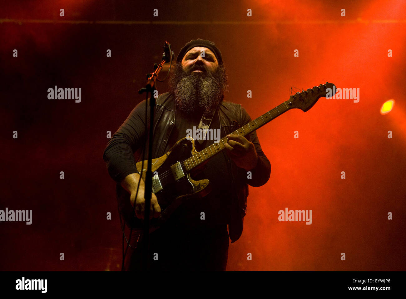 People Vocals High Resolution Stock Photography And Images Alamy