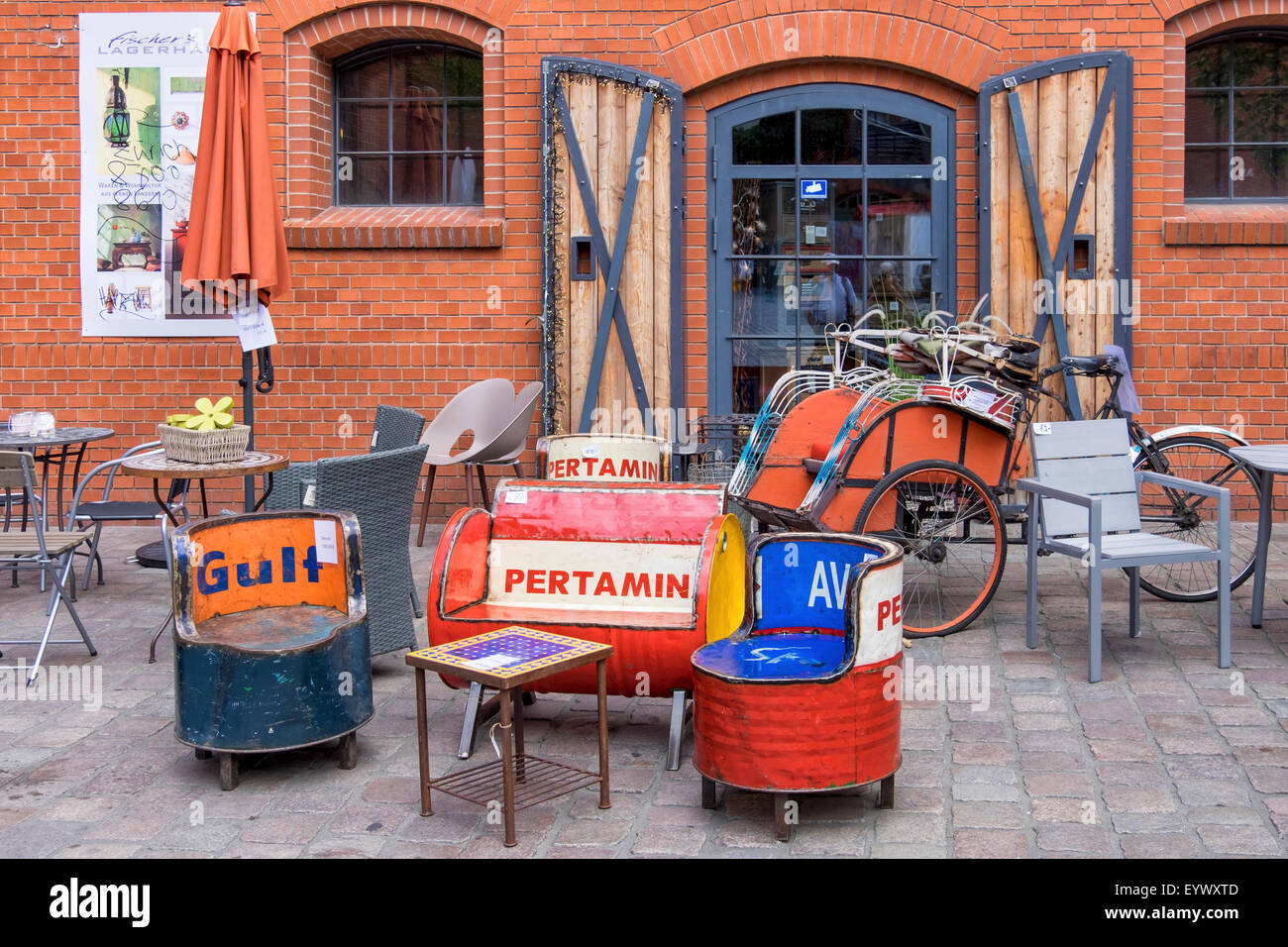 Berlin Kulturbrauerei Culture Brewery Furniture Shop Selling