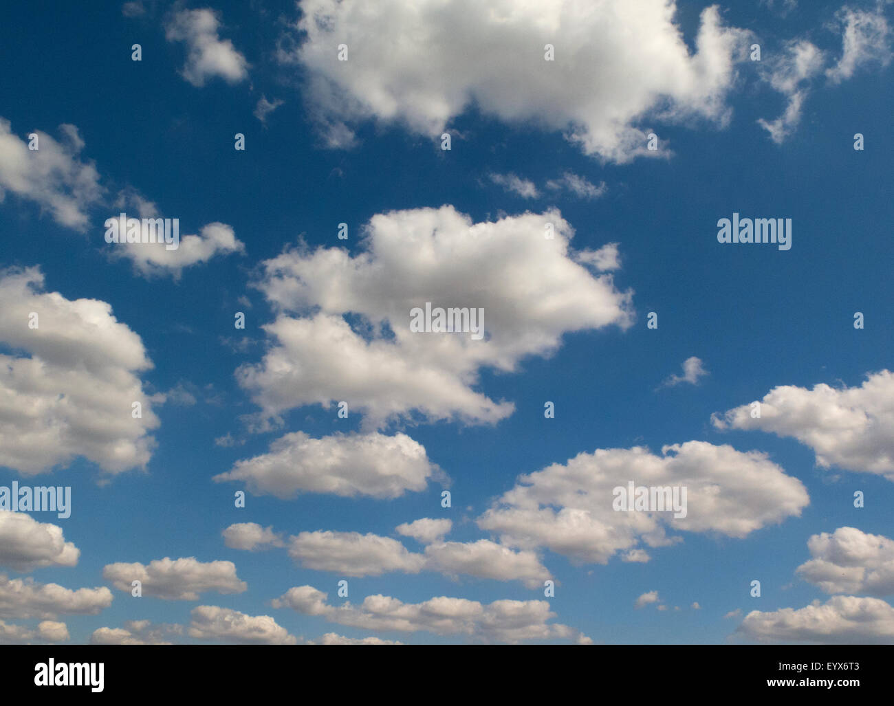 Fluff clouds hi-res stock photography and images - Alamy