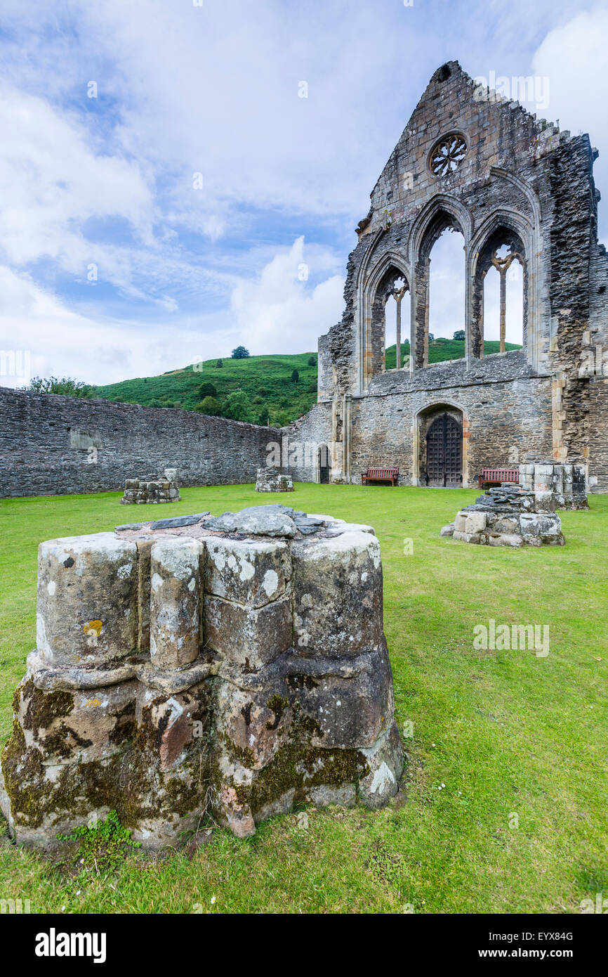 Ruins of Valle Crucis Abbey, Llangollen, north Wales Stock Photo Alamy