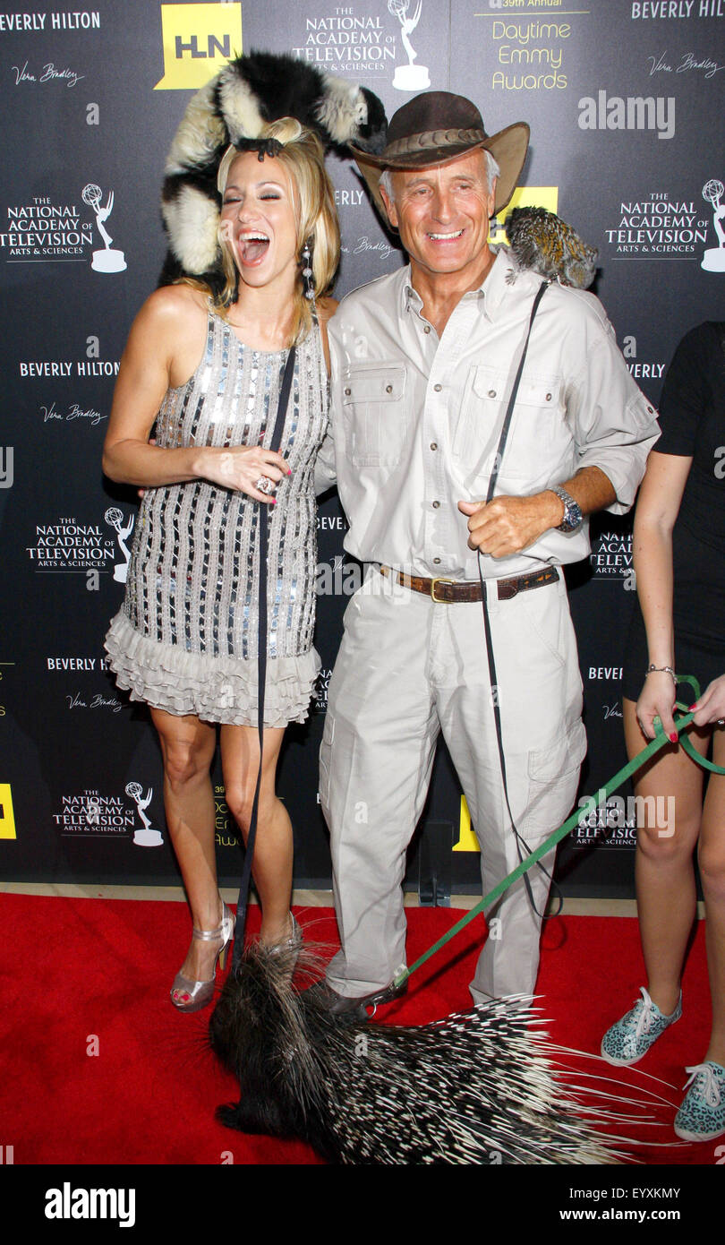 Deborah Gibson and Jack Hanna at the 39th Annual Daytime Emmy Awards held  at the Beverly Hilton Hotel in Beverly Hills Stock Photo - Alamy