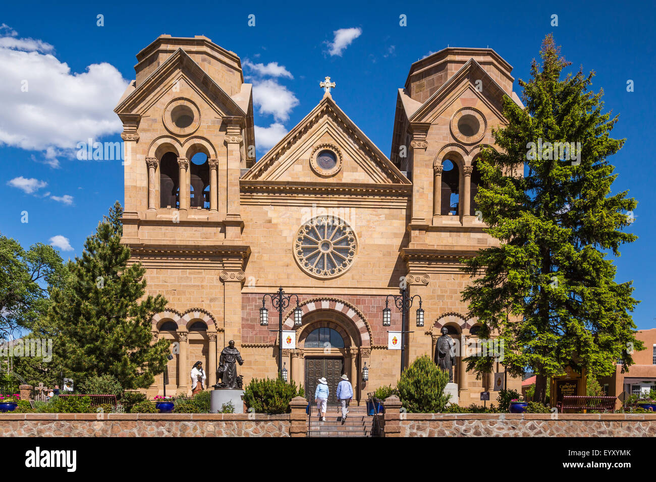 The Cathedral Basilica Of St. Francis Of Assisi In Santa Fe, New Mexico ...