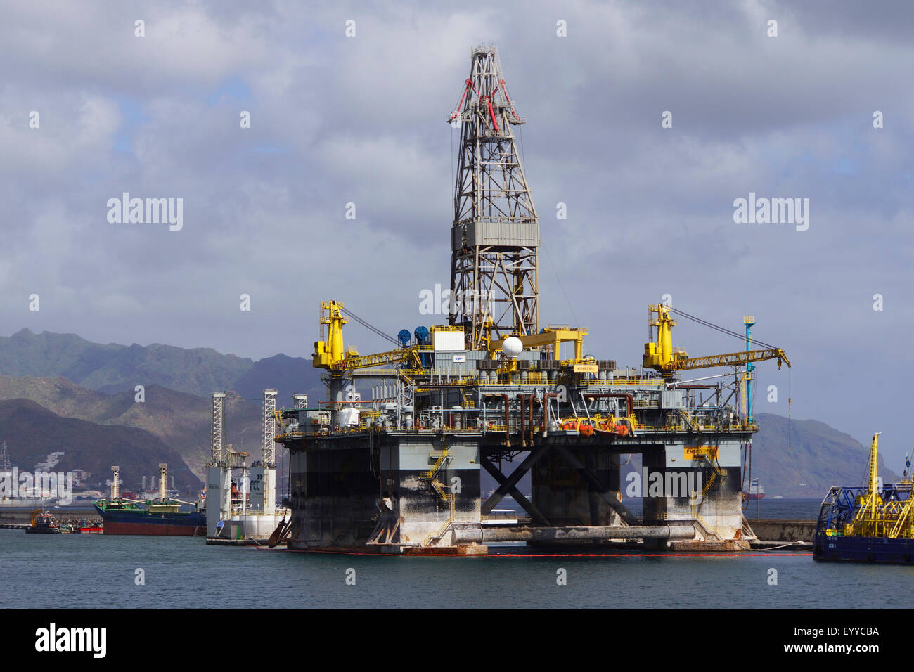 drilling platform in harbour, Canary Islands, Tenerife, Santa Cruz De Tenerife Stock Photo