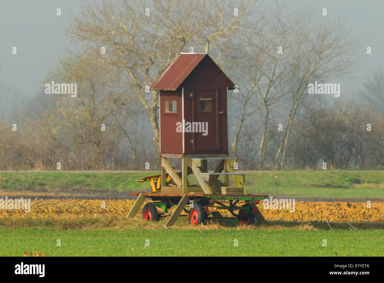 Hunting Cabins Stock Photos Hunting Cabins Stock Images Alamy
