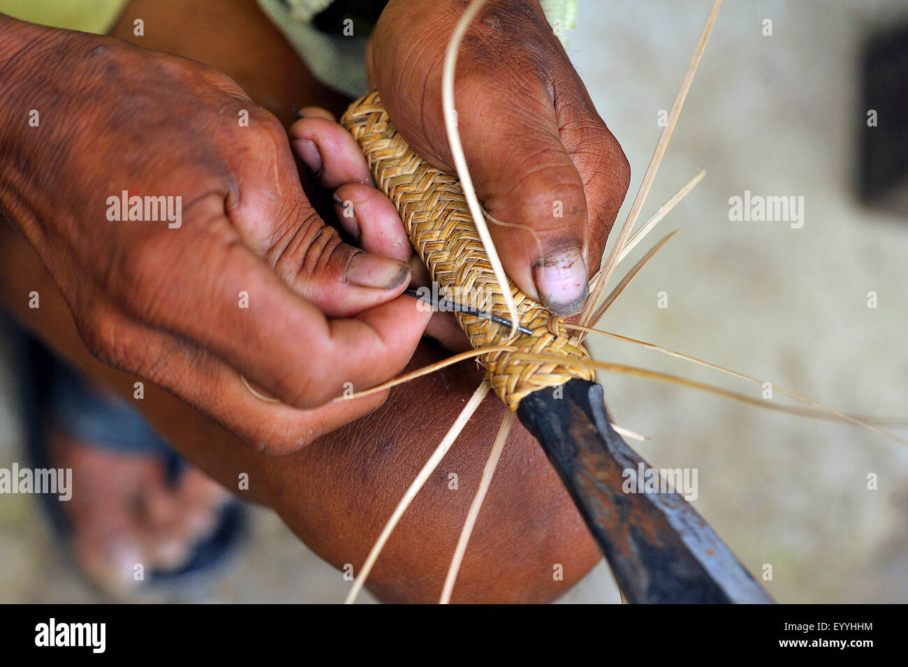 knife handle is braided, Philippines, Luzon, Banaue Stock Photo
