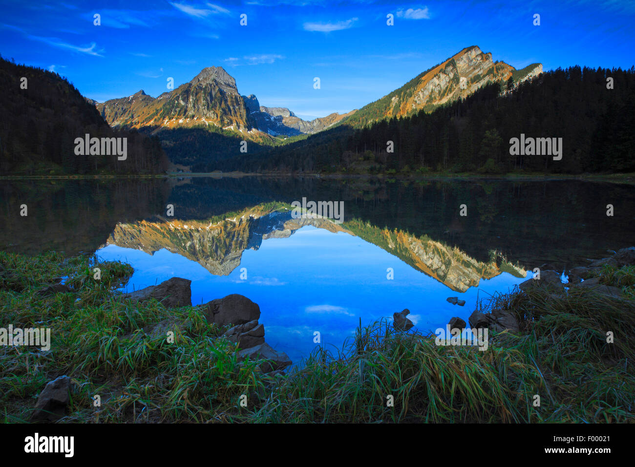 Upper Lake, Glarus, Switzerland Stock Photo Alamy