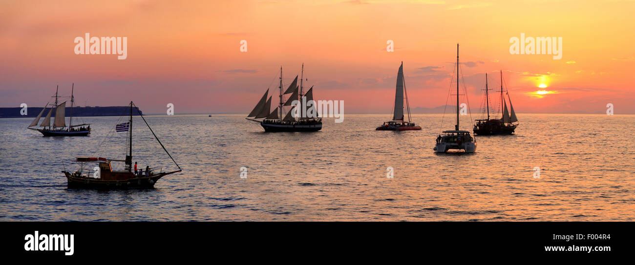 sailing boats at sunset, Greece, Cyclades, Santorin Stock Photo