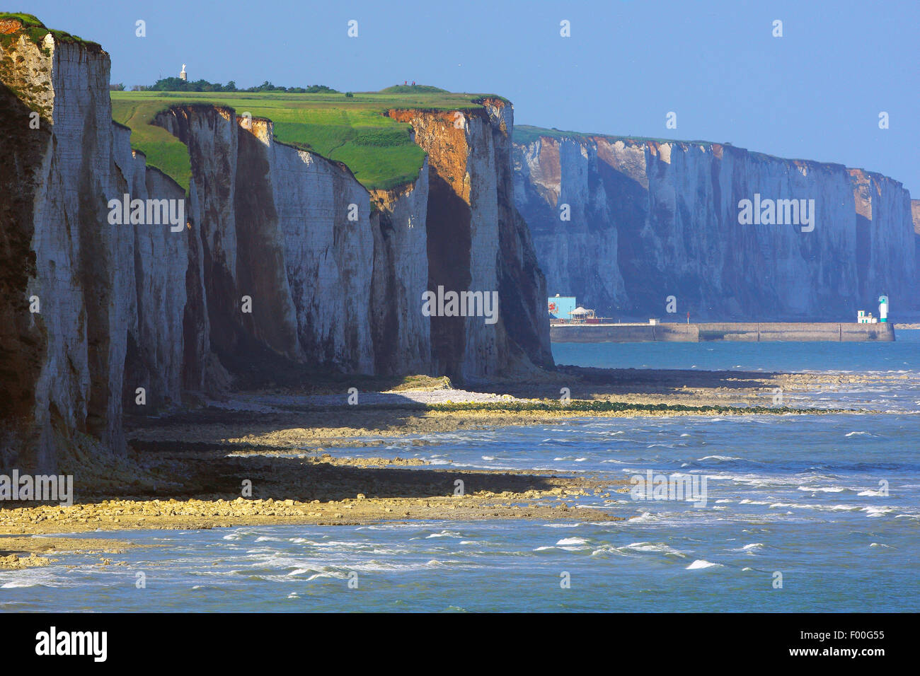 White cliffs in Ault, Bay of the Somme, France Stock Photo