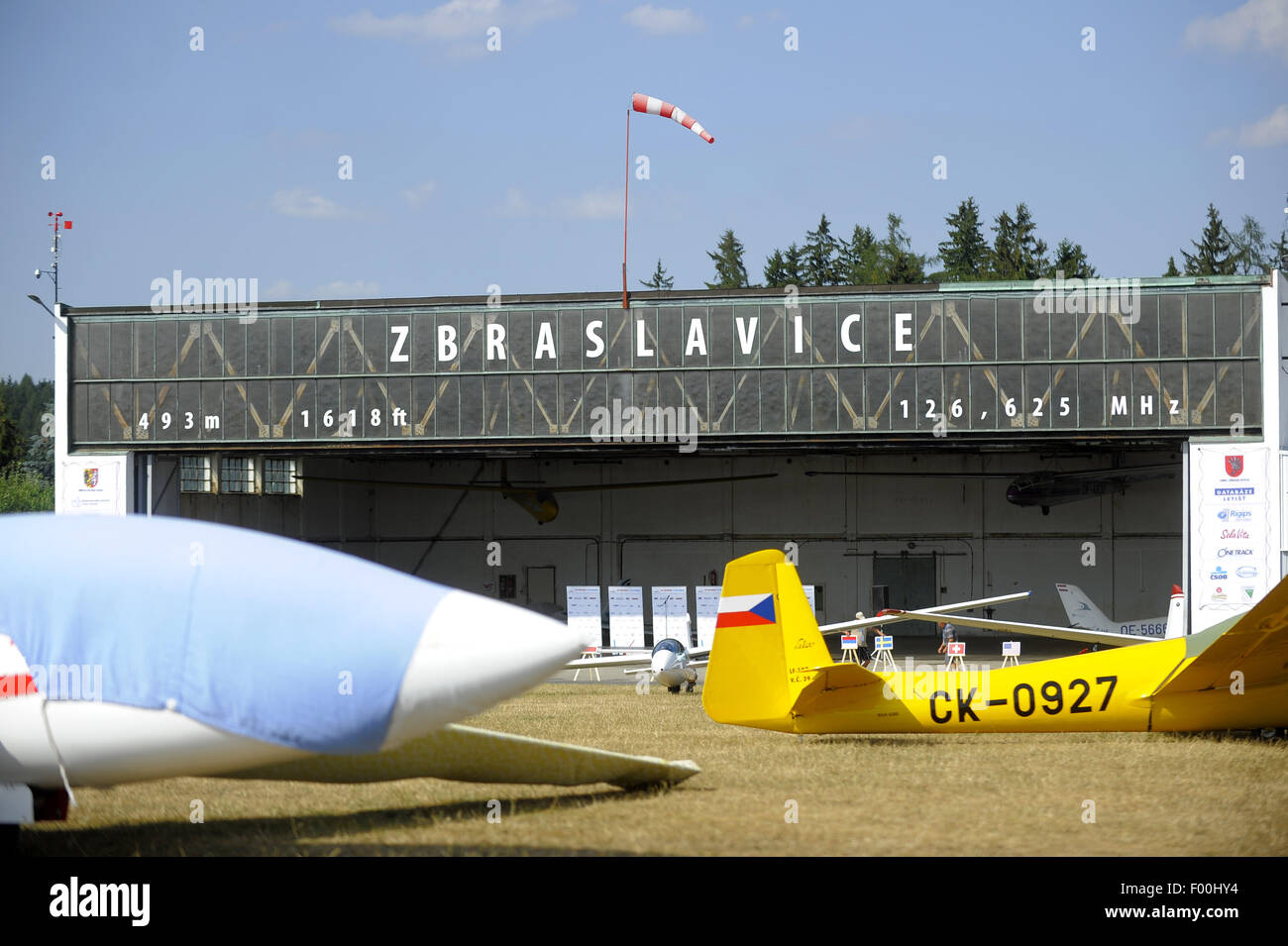 Zbraslavice, Czech Republic. 5th Aug, 2015. World Glider Aerobatic