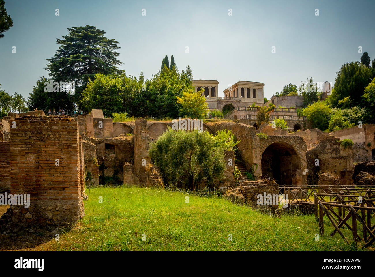 Ruins ancient rome hi-res stock photography and images - Alamy