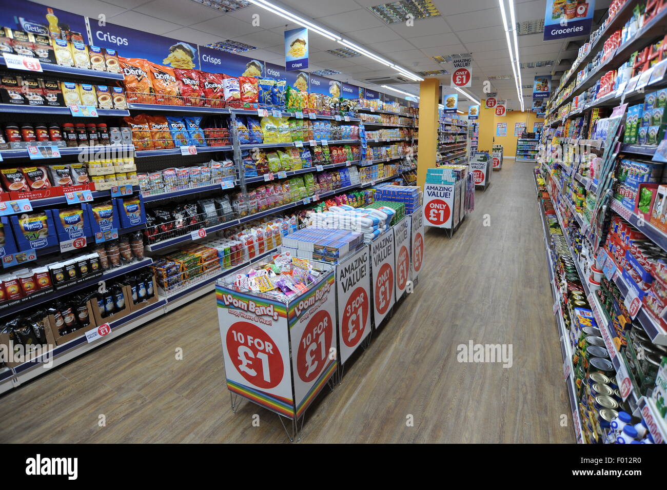 Yorkshire poundworld hires stock photography and images Alamy