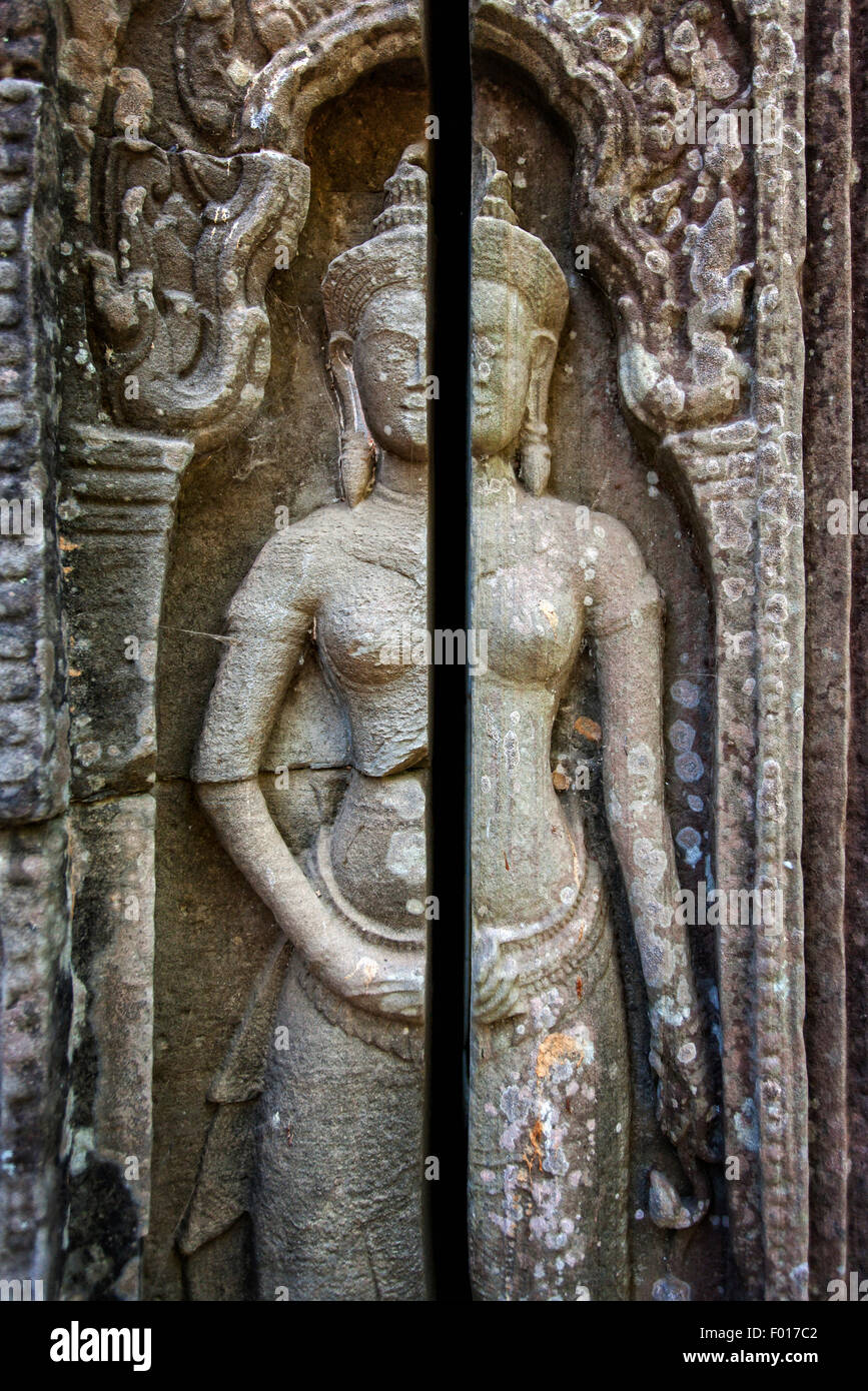 Base relief sculpture at Angkor Wat, Cambodia Stock Photo