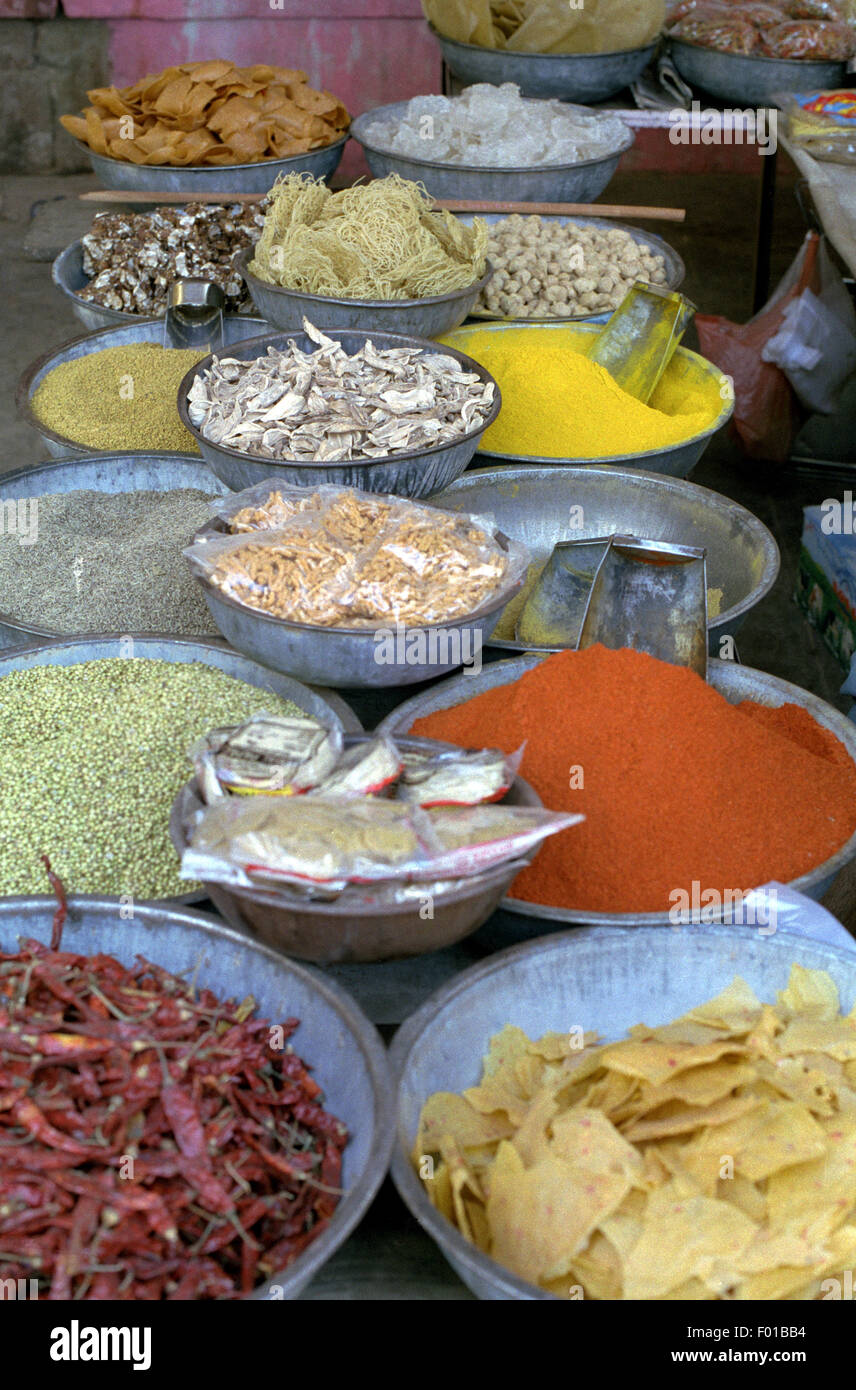 spices in store india brian mcguire Stock Photo - Alamy