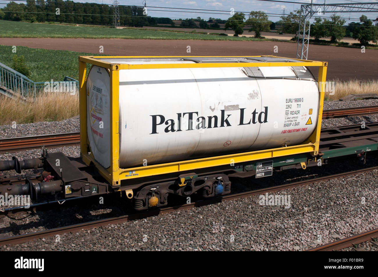 PalTank foodstuff tank on a West Coast Main Line train, Easenhall, Warwickshire, UK Stock Photo