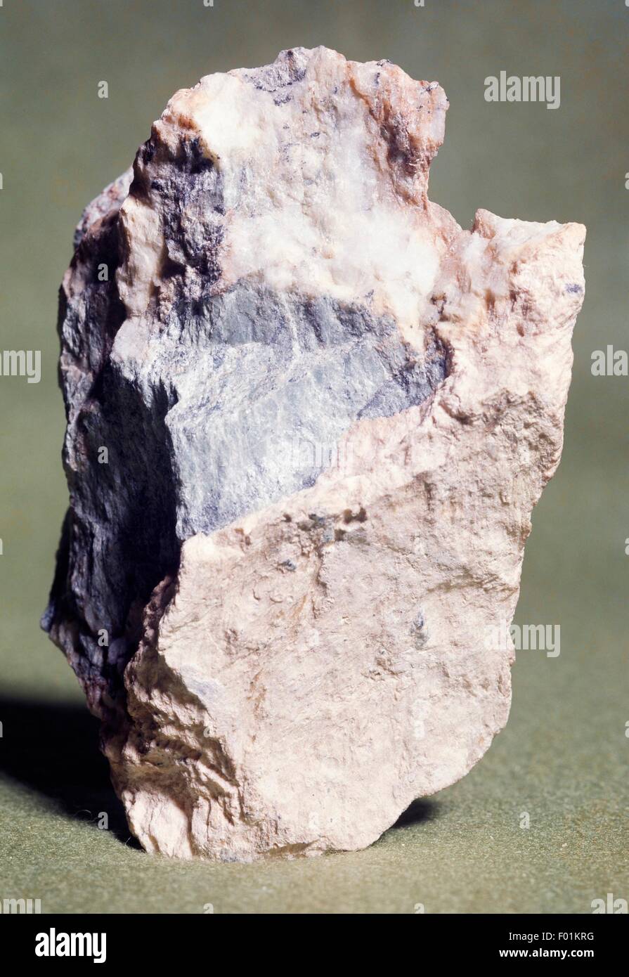 Brugnatellite, carbonate, with Brucite, magnesium hydroxide. Stock Photo