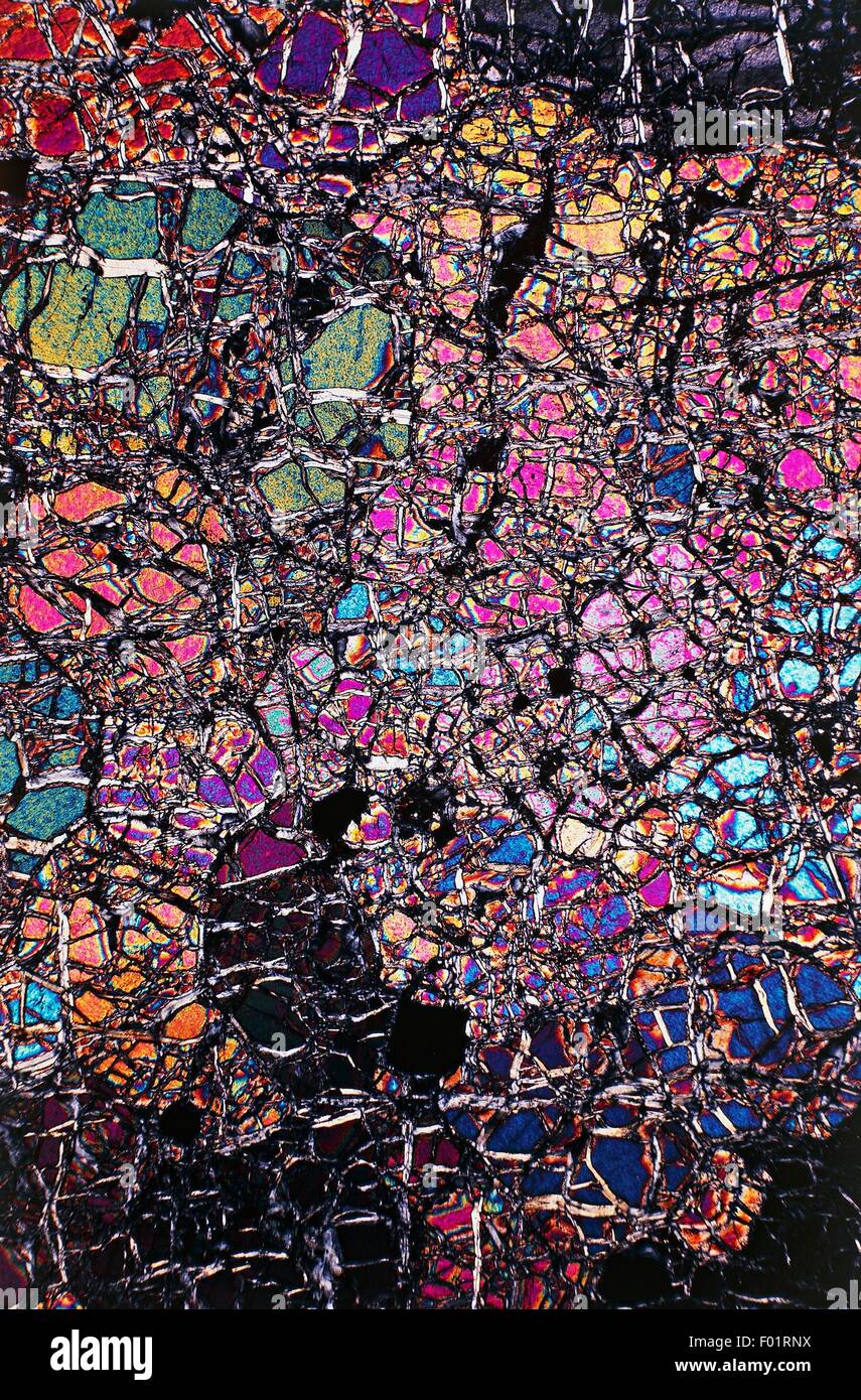 Struttura cristallina di Dunite, intrusive igneous rock. Stock Photo